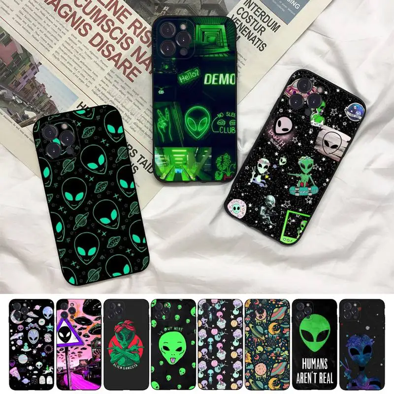 Cartoon Alien Phone Case For iPhone 8 7 6 6S Plus X SE 2020 XR XS 14 11 12 13 Mini Pro Max Mobile Case