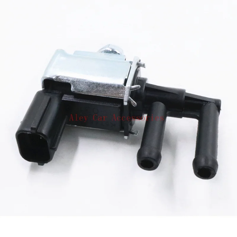 18117-52G00 1811752G00 K5T48290 VSV Vacuum Switch Valve EGR Valve