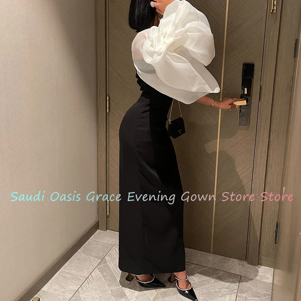 裸の肩,地面の長さ,長袖,エレガントなジャージーのエレガントなストレートのイブニングドレス