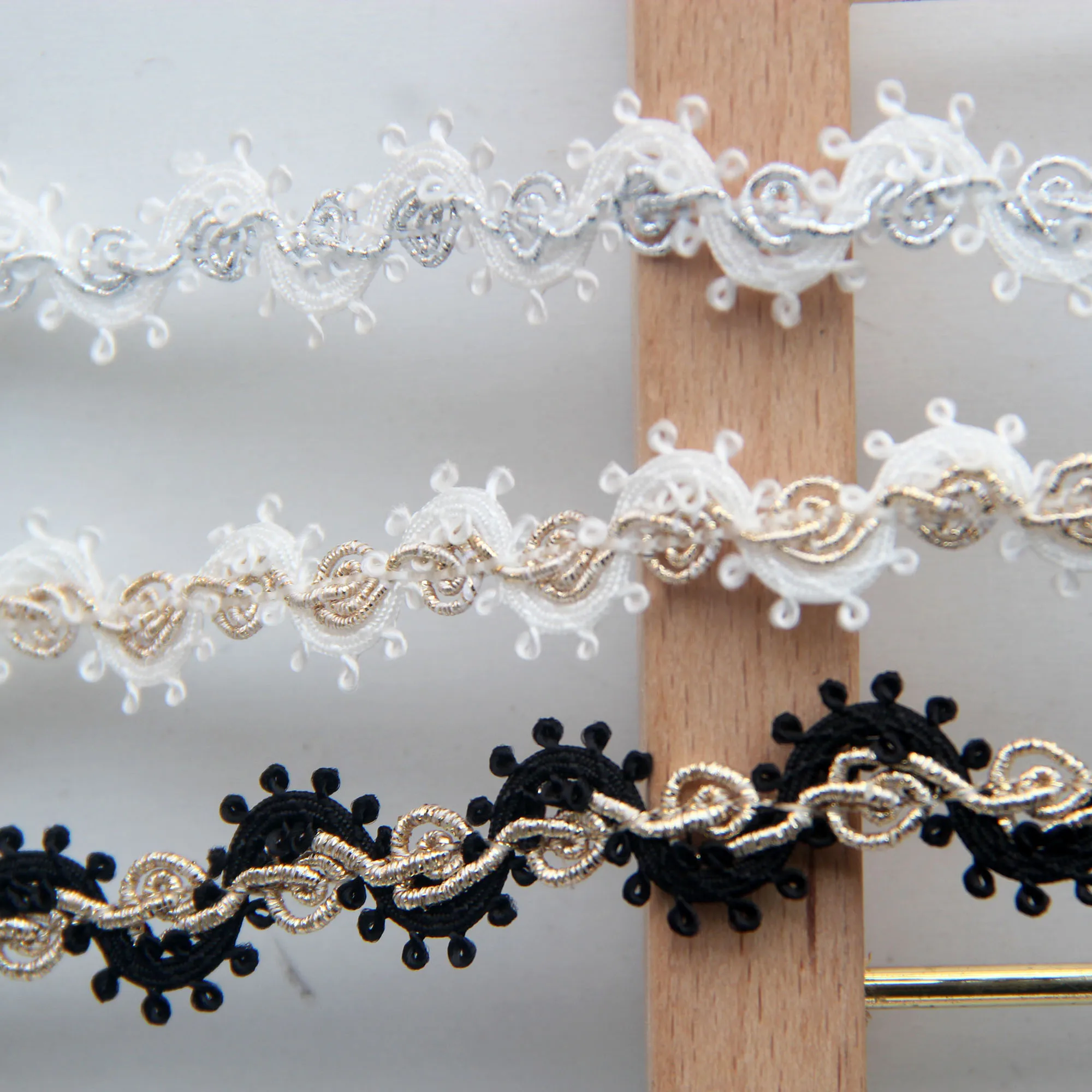 Lace Ribbon Black And White Gold And Silver Centipede Rope Skirt Edge Decoration Clothes DIY Accessories 0.8cm Wide