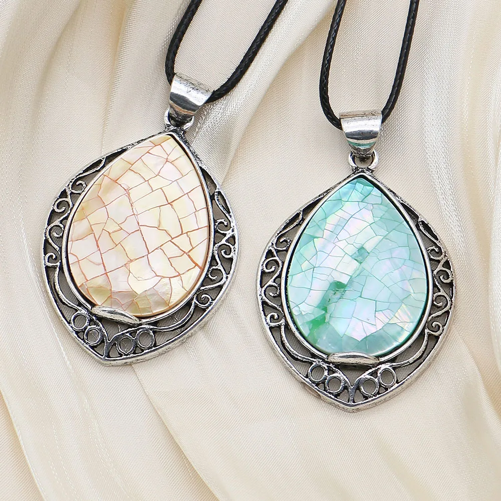 35x49mm-dyed-ice-crackle-shell-vintage-pendant-necklace-with-black-leather-cord-chain-accessory-for-fashionable-men-women-wear