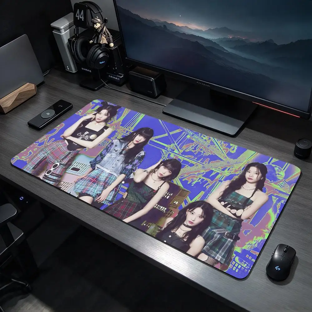 Kpop Group S-SSERAFIM Mouse Pad Large Gaming Mousepad Desk Mat Non Slip Bottom Featuring Stitched Edges