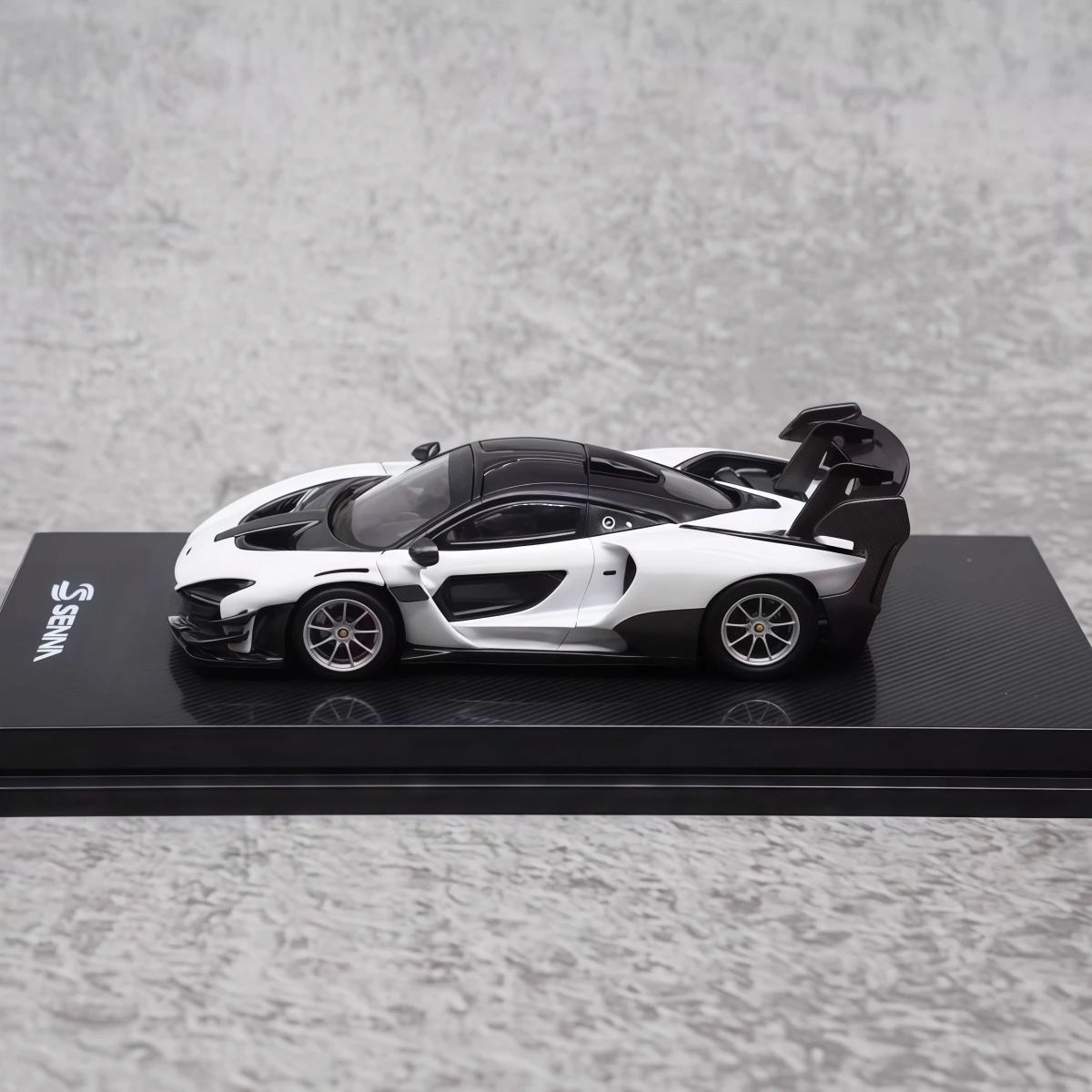 CM-model 1:64 Senna GTR gegoten modelauto