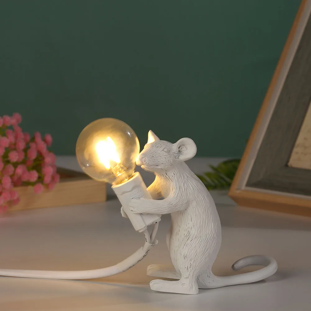 Modern Resin Mouse Figurine Table Lamps LED E12 Animal Mouse LED Night Lights With Bulb Home Living Room Decoration US/EU Plug