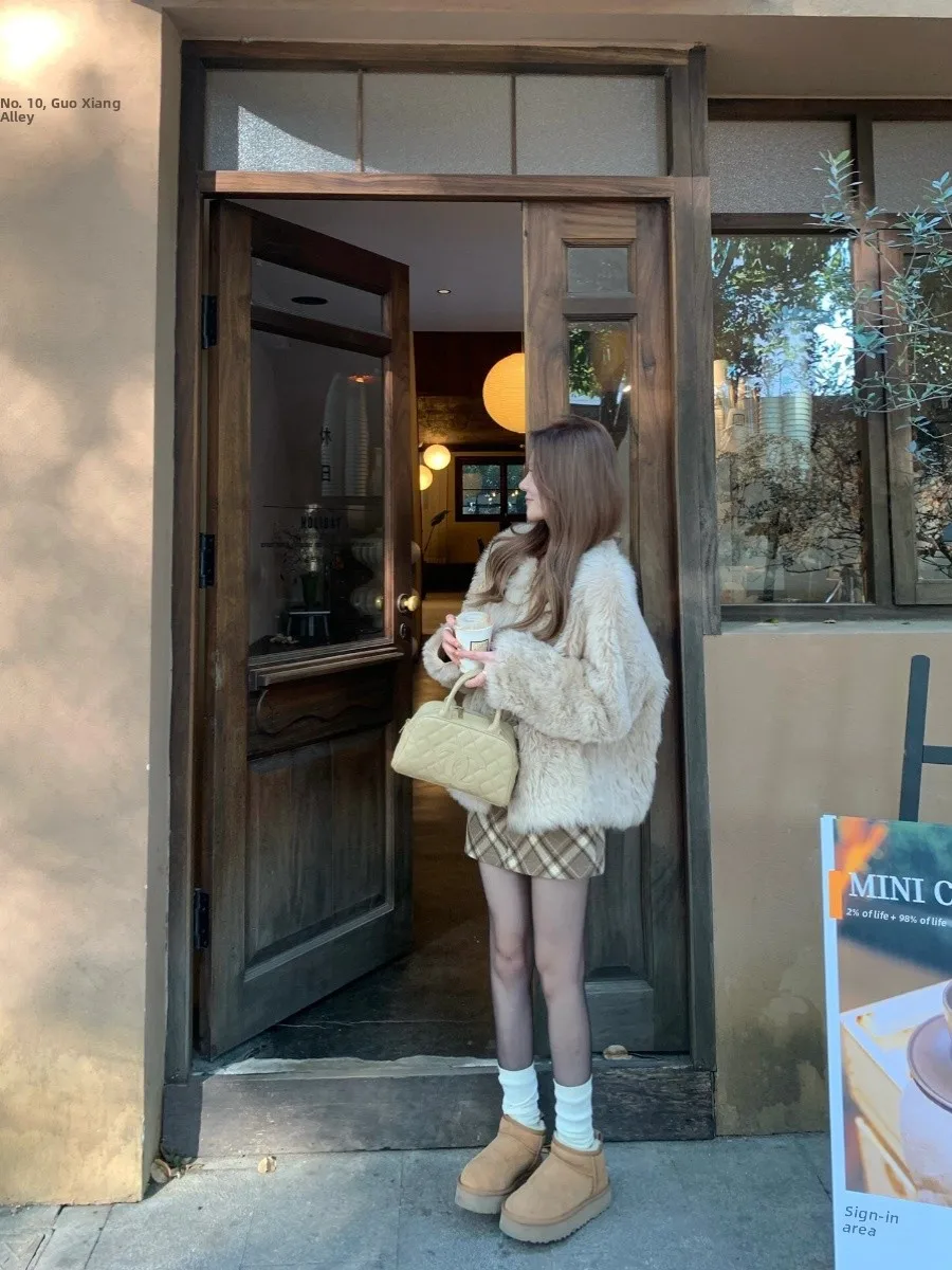 High Waist A-Line  Skirt Women's Winter Fashion Retro College Style Patterned Short Skirts Anti-Light Woolen Skirts