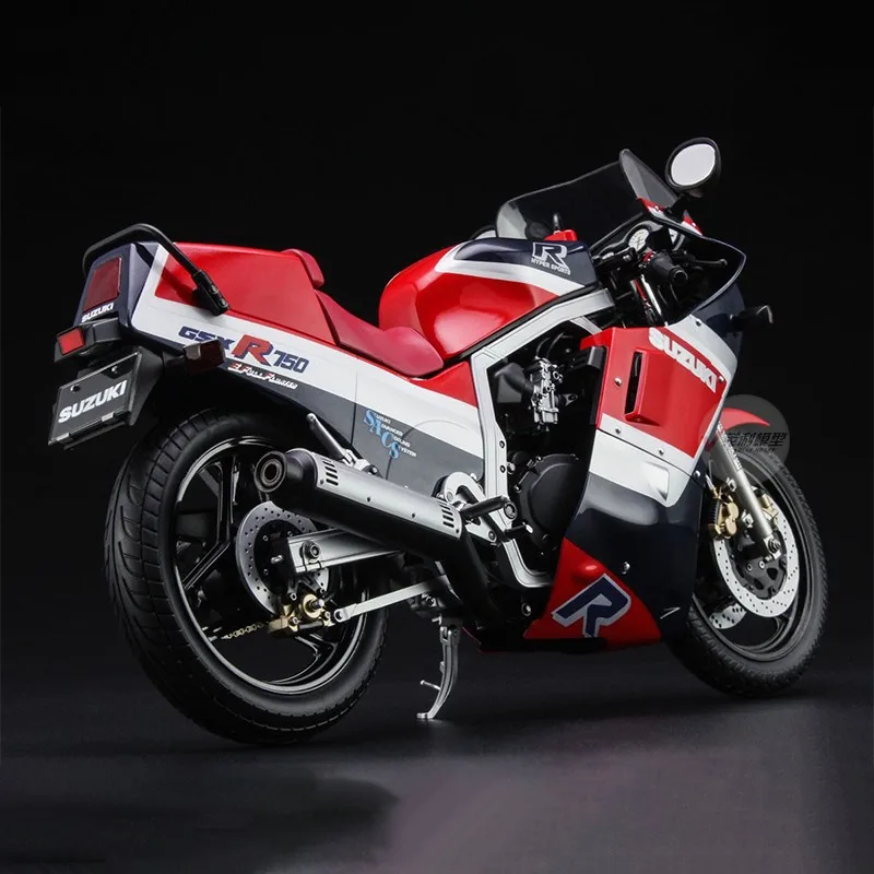 Hasegawa plastic assembled car model 1/12 scale Suzuki GSX-R750 (G) (GR71G) red and blue motorcycle model building kit 21741