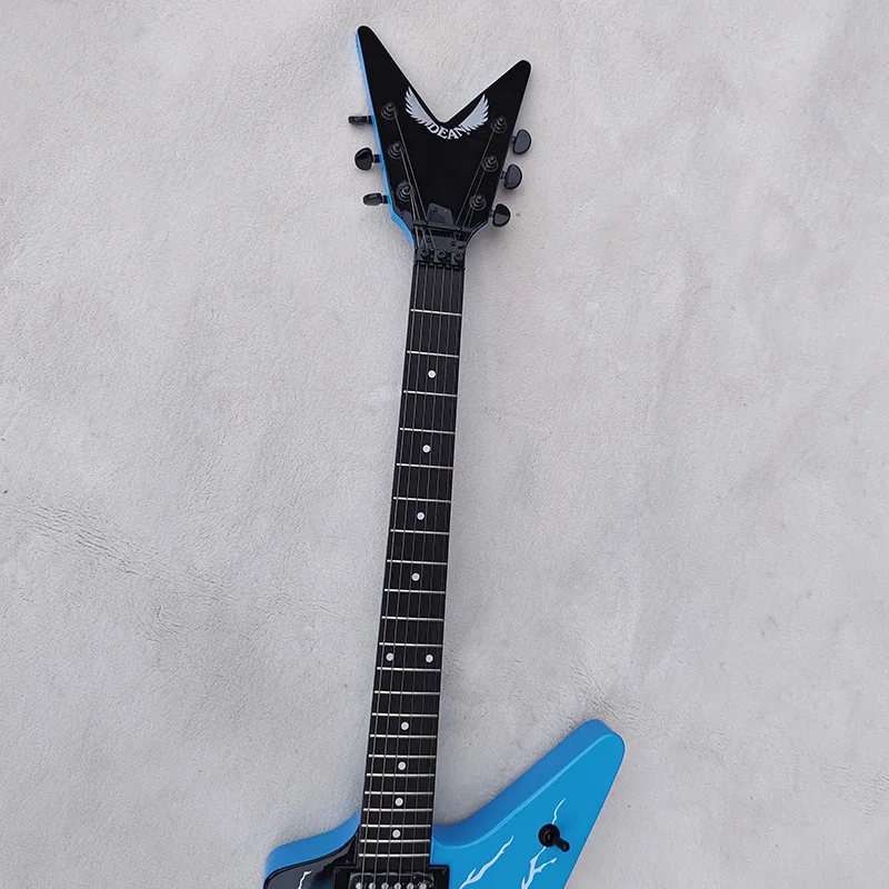 New custom store for high-end lightning electric guitars, available in stock, free shipping