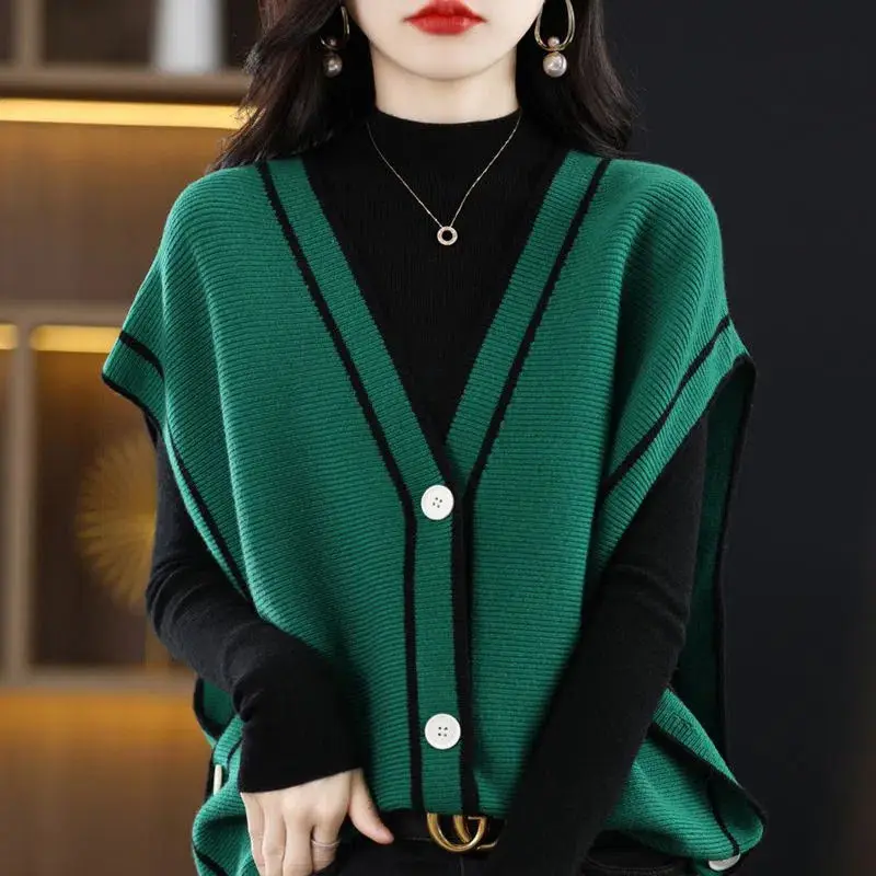 Autumn and Winter New French Tank Top Women\'s Style V-neck Contrast Sleeveless Sweater Tank Top Loose Versatile Knit Top