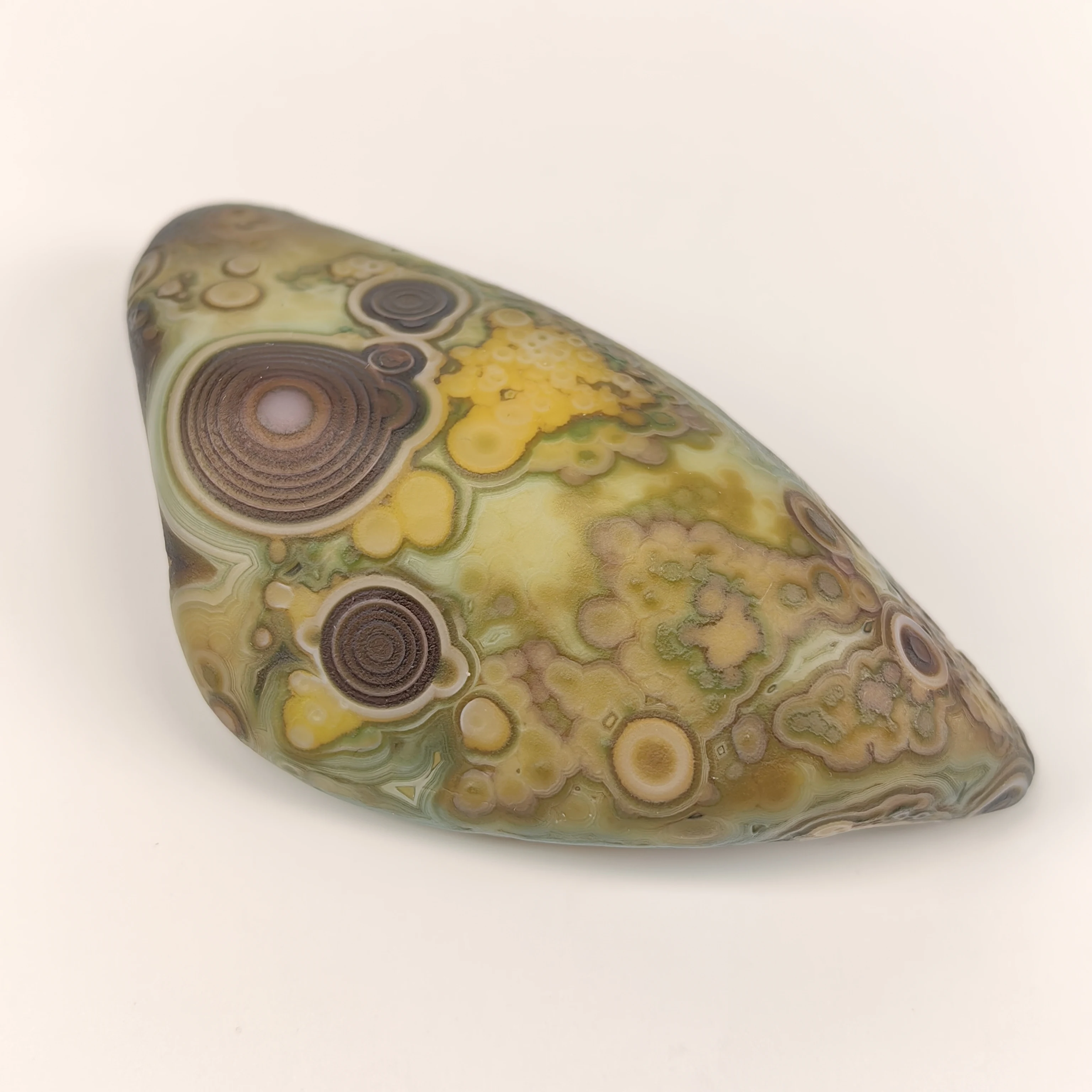 Hand-Selected Gobi Agate with Natural Banding and Circular Motifs, Ideal for Feng Shui Arrangements or as a Unique Gift for Coll