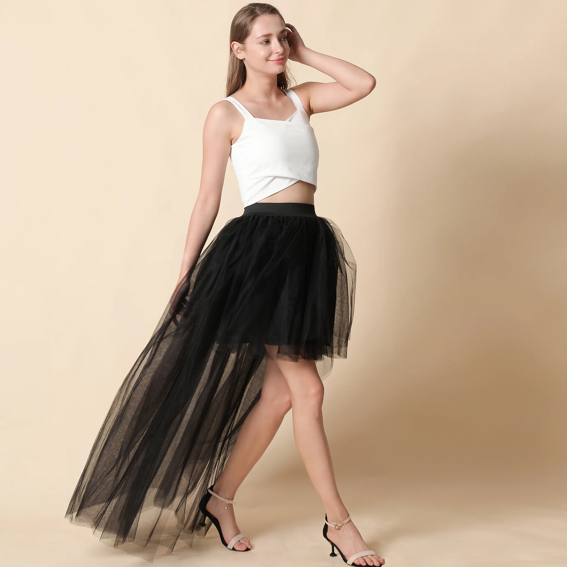 Explosive dovetail gauze skirt Europe and the United States sexy black gauze short front after long shaggy half skirt