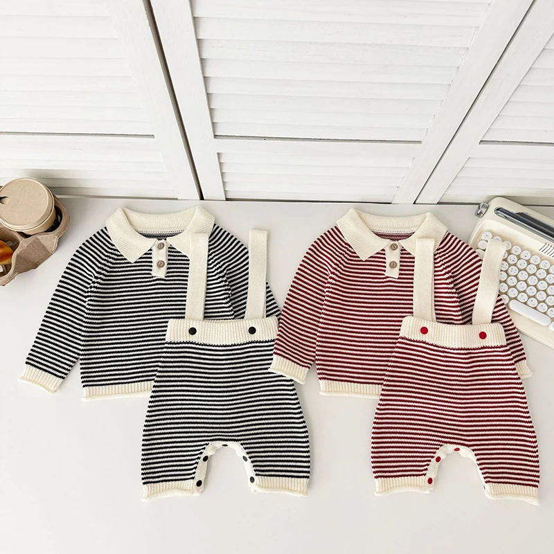 

Новинка 2023 года, осенний костюм для маленьких девочек и мальчиков от 0 до 3 лет, пуловер с длинными рукавами, свитер + комбинезон, комплект одежды для маленьких девочек и мальчиков