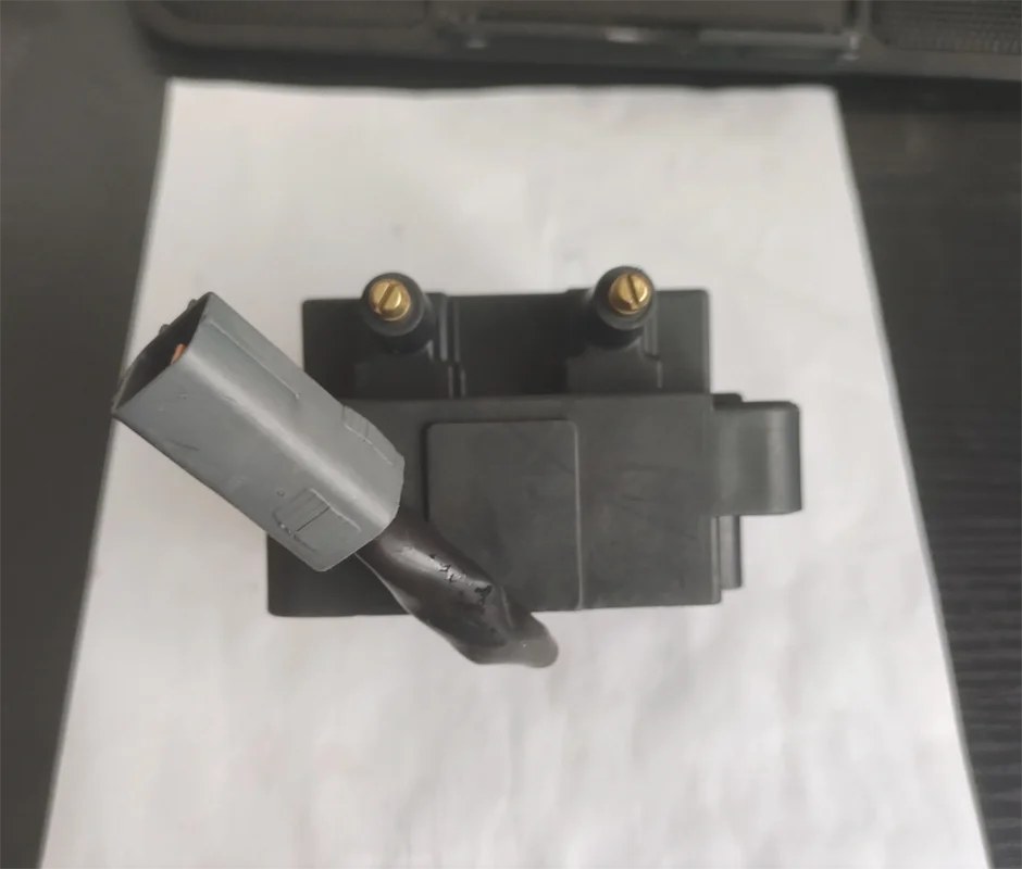 1Pcs Ignition Coil For Subaru Impreza Forester Legacy 2.0L Turbo FH0161 FHO161 12V OE No.:22433AA430,22433-AA430