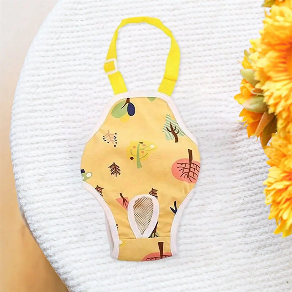 Couches réutilisables pour chiens féminins, culottes hygiéniques avec bretelles pour petits et moyens chiens