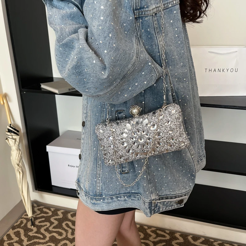 LINKERKANT Kleine Diamanten On - Luxury Y2K Bags recensie en prijs