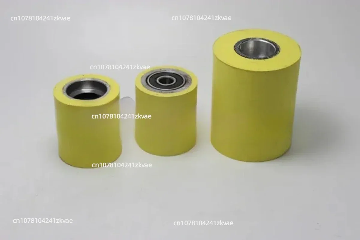 

Woodworking machinery accessories - Edge banding machine rubber wheels - Fully automatic edge banding machine rubber wheels