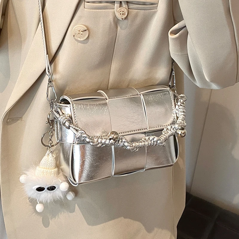 High-Grade Glossy Textured Small Square Bag Women's 2025 Summer New Fashion Woven Shoulder Bag Trendy Crossbody Women's Bag