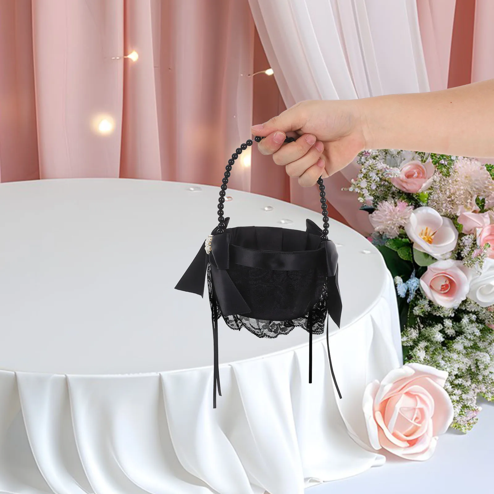 

Wedding Flower Basket Black Pearl Handle For Flower Girl Petal Scattering Ceremony Decoration Bridal Party Storage Basket