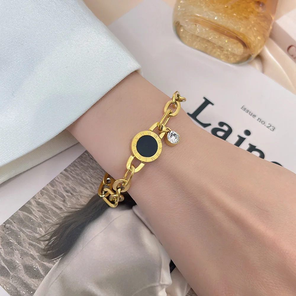 316L Stainless Steel New Fashion Upscale Jewelry Black Shell Round Roman Numerals Zircon Charm Thick Chain Bracelets For Women