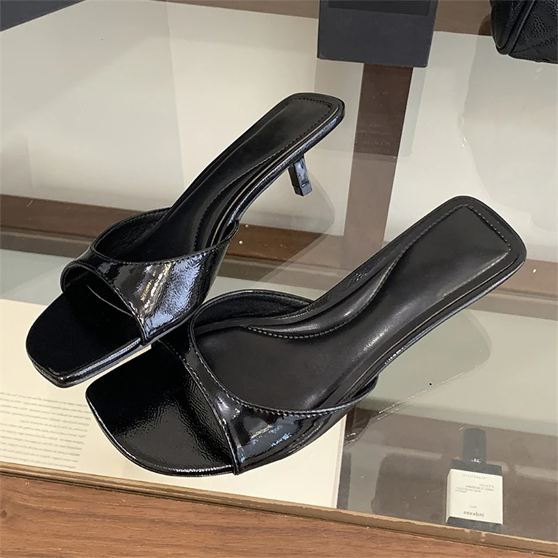 

Aneikeh Fashion Patent Leather Flat Mules for Women Square Open Toe Slip-on Slippers Summer Casual Beach Daily Sandals