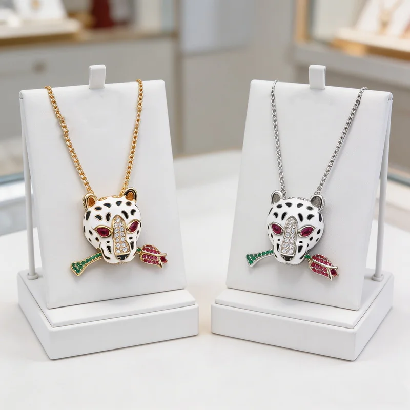 Designer Fashion Style Necklace Colorful Cubic Zircon Red Eyes Black White Enamel Leopard Panther Pendant Dinner Party Jewelry