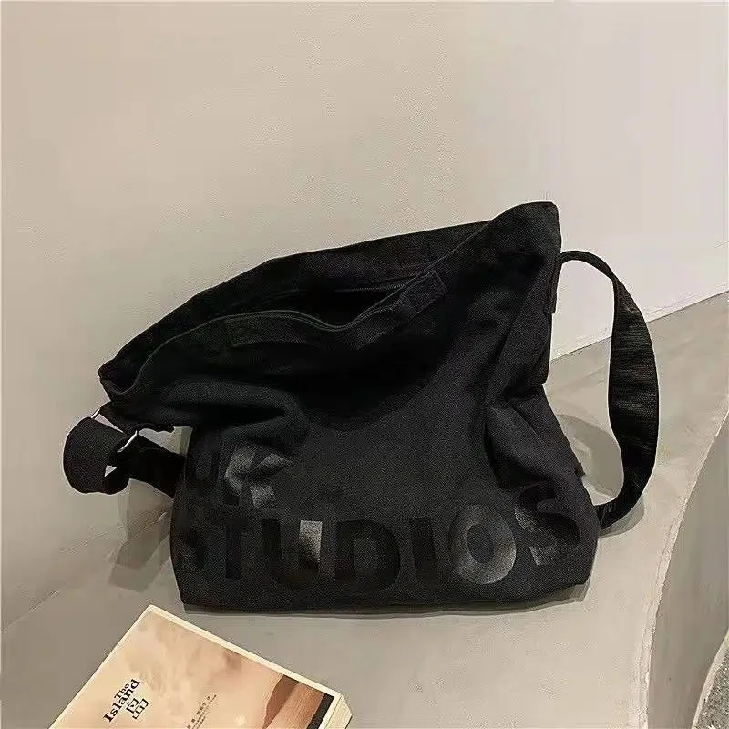 Canvas Men Messenger Bag Female Art Vintage Big Shoulder Satchels Harajuku Fashion Hip Hop Large Student Crossbody School Bag