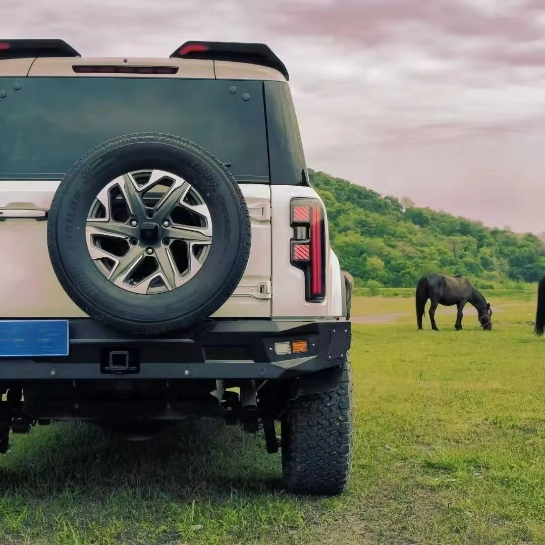 FOR BJ40E's New Modified Pre-competition Bumper With Lights, Dedicated To Off-road Collision Prevention