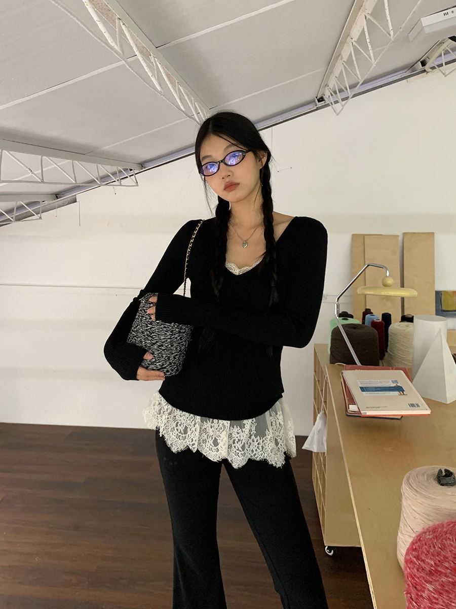 Colete feminino Red Celebri Studio Strapl Lace Bal 2025 Novo desgaste interno branco com almofada no peito Svel de sensação sofisticada...