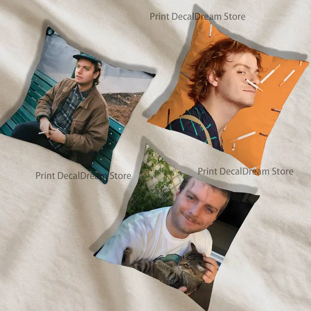 

Mac D-DeMarco Singer Printed Pillow Cover Cushion Case Simple Sofa Pillow Case No Pillow Core