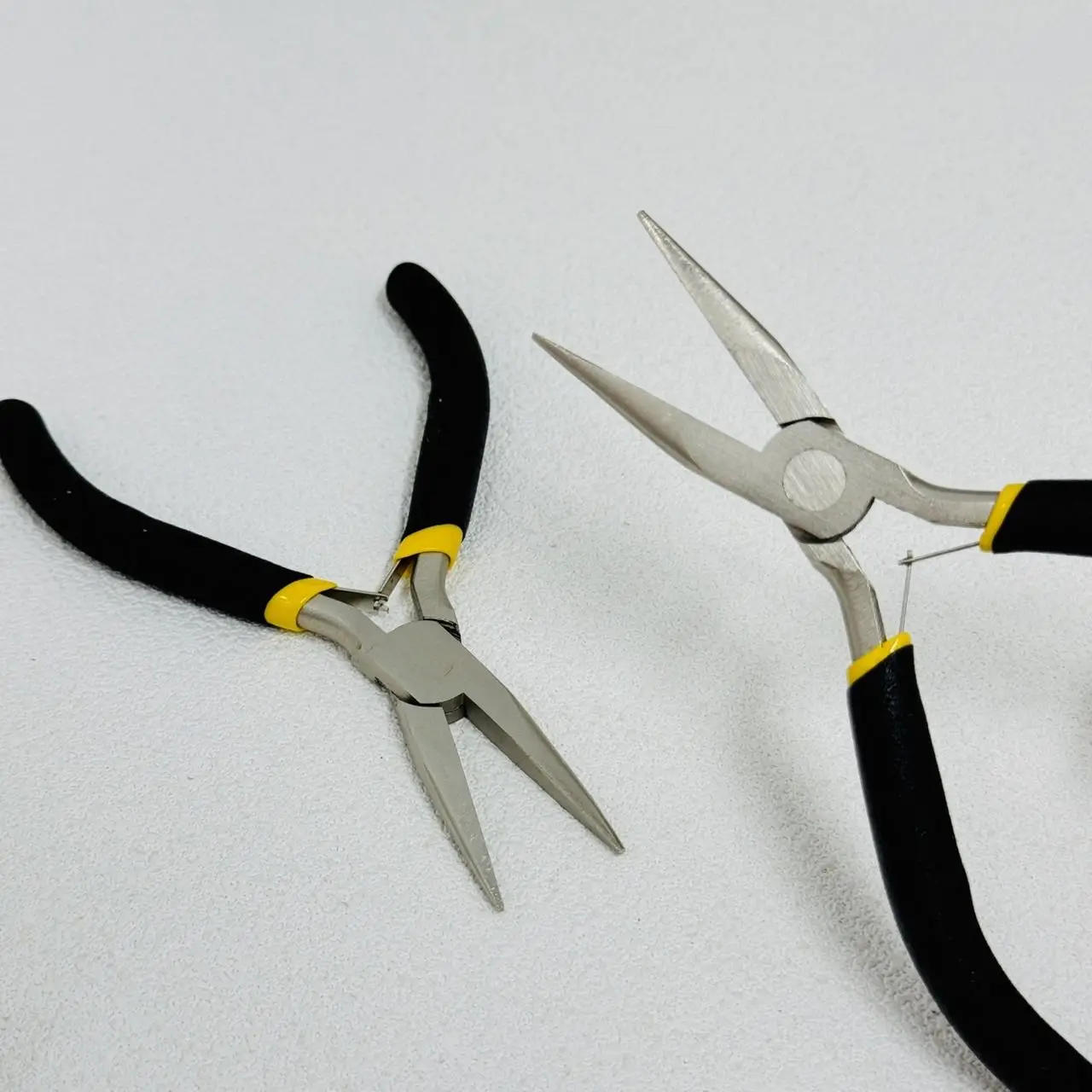 Light Weight Portable Carbon Steel Forging Jewellery Pliers Durable Mini Hand Tools with round Flat Long Nose for Crafting