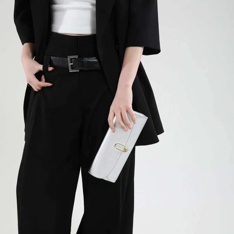 럭셔리 실버 클러치 백 파티 지갑 간단한 럭셔리 여성 가방 고품질 PU 가죽 어깨 크로스 바디 가방 디자이너 핸드백