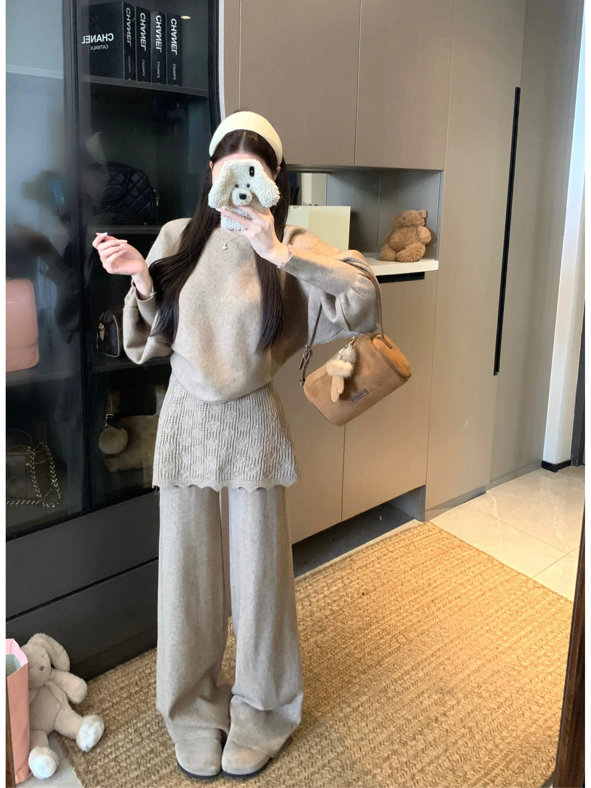 

Khaki Knitted Long Sleeve Women's Set Spring 2026 New Style Lazy Fashion High Waist Pants Two-Piece Suit Commute Casual Wear