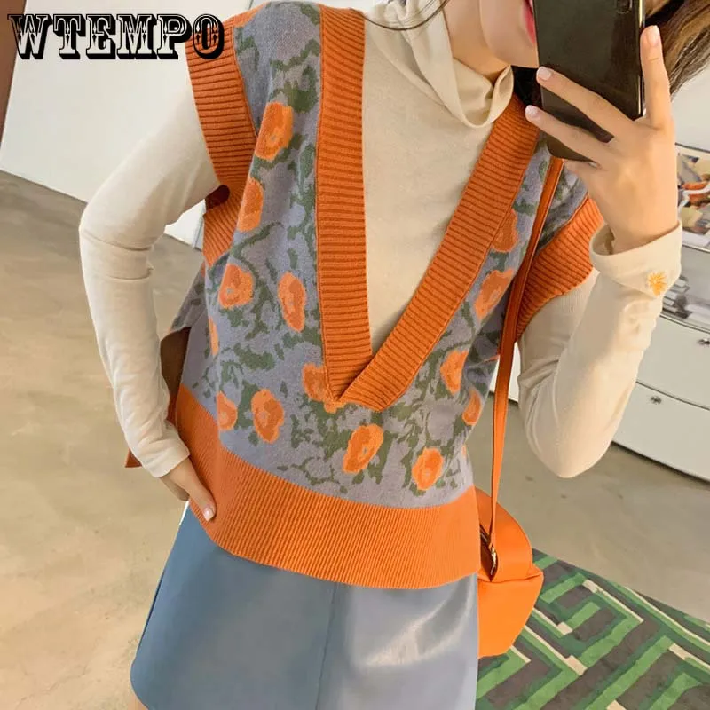 Floral Sweater Vest Women Autumn Winter Fashion Knitted Vest Sleeve Jackets V Neck Woman Pullover Jumper Girl Sweater Wholesale