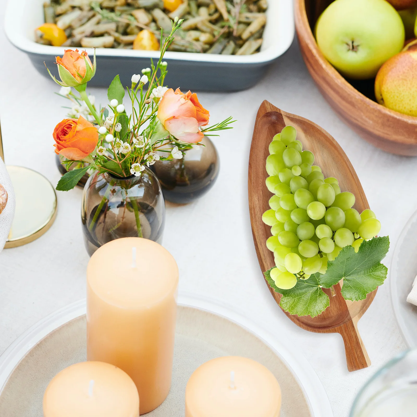 

Leaf Shape Sushi Serving Tray Wood Japanese Style Sushi Plate Exquisite Dull Polish Design Practical for Long Use