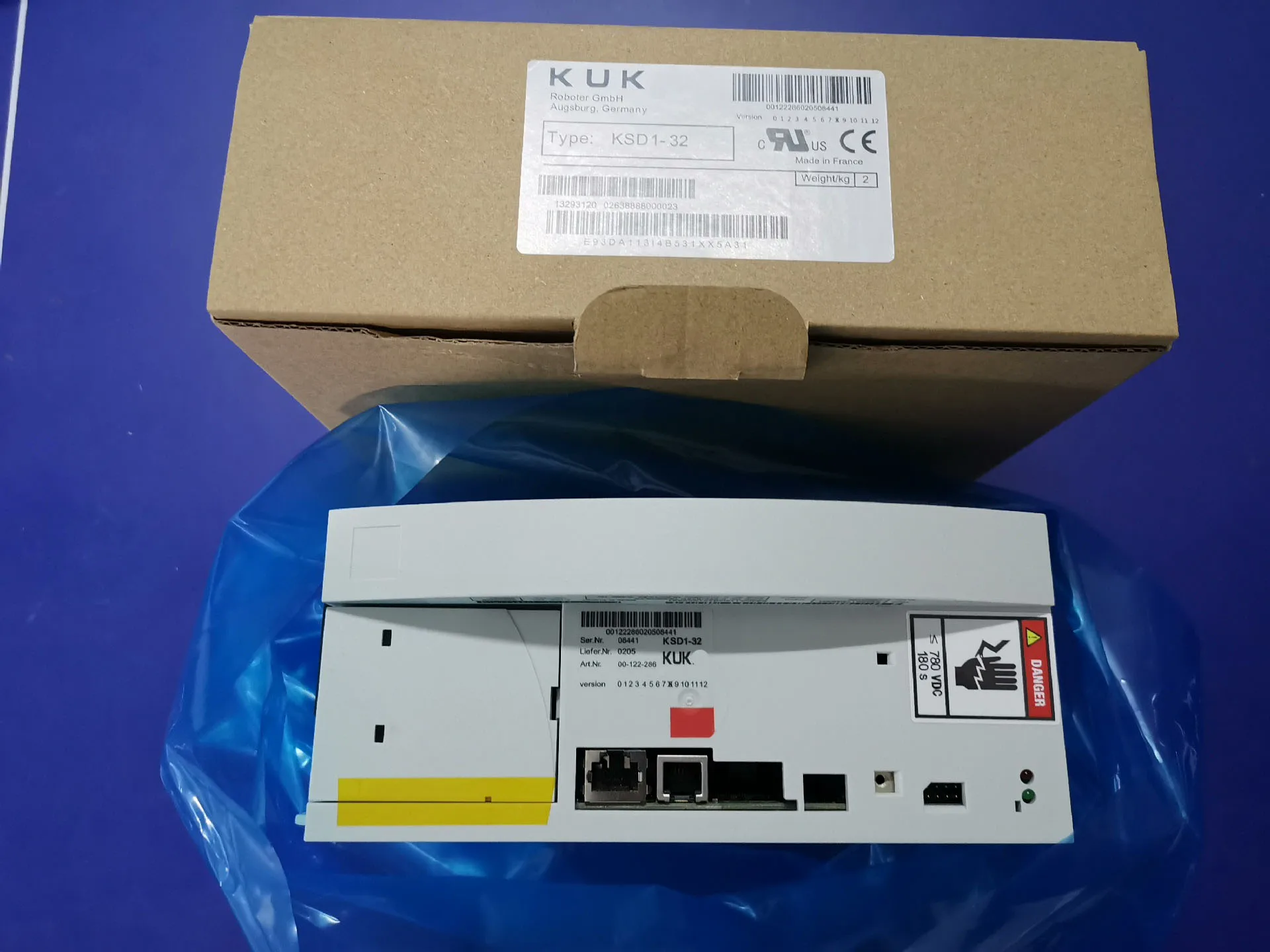 

KSD1-32 00-122-286 KCP4 Robot Drive For KUKA