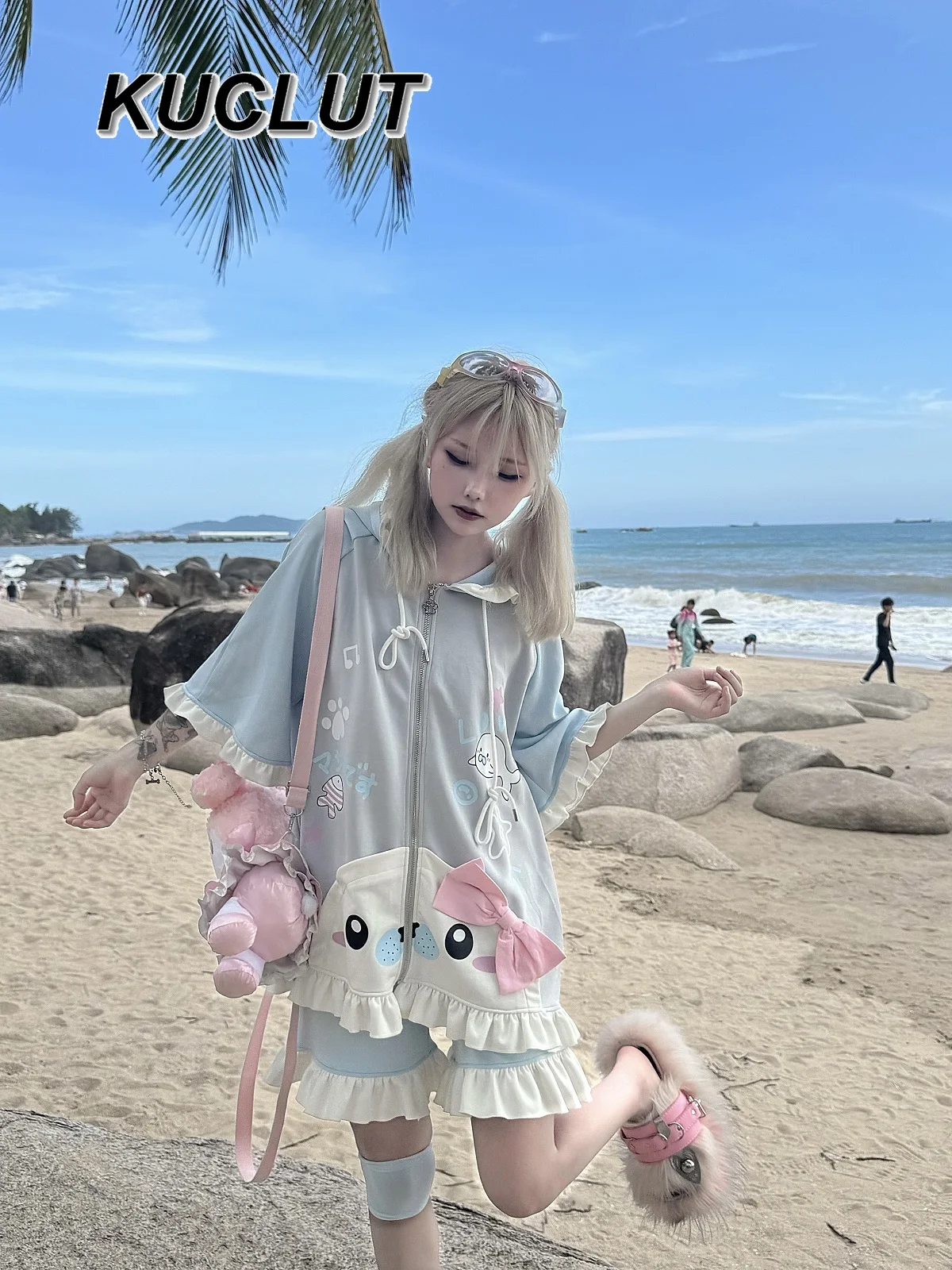 

Original Summer Women's Two Piee Suit Cute Short Sleeve Top and Shorts Sets Hooded Loose Slimming Student Casual Set