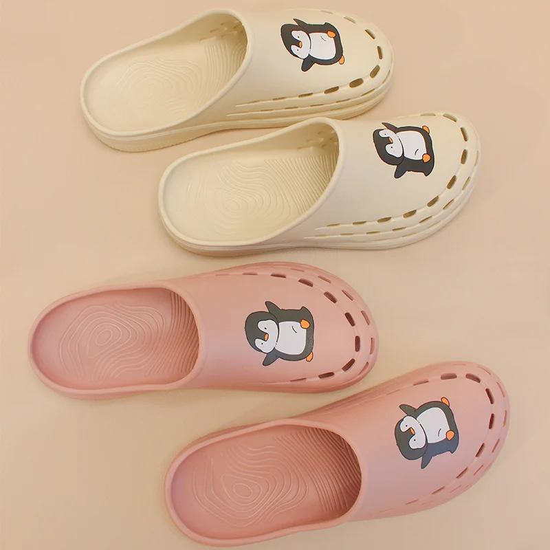 Penguin Printed Pet Hospital Shoes and Clogs Women Men EVA Anti-Slip Doctors Working Footwear Medical Nursing Shoes X08
