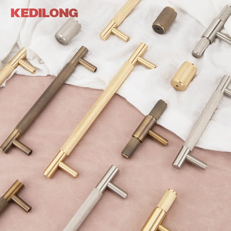 KEDLO Europäischer Luxus-Langgriff aus massivem Messing mit geprägtem Gold, amerikanischer Retro-Gelb-Antik-Schublade-T-Griff, Schrank-Nickelgriff