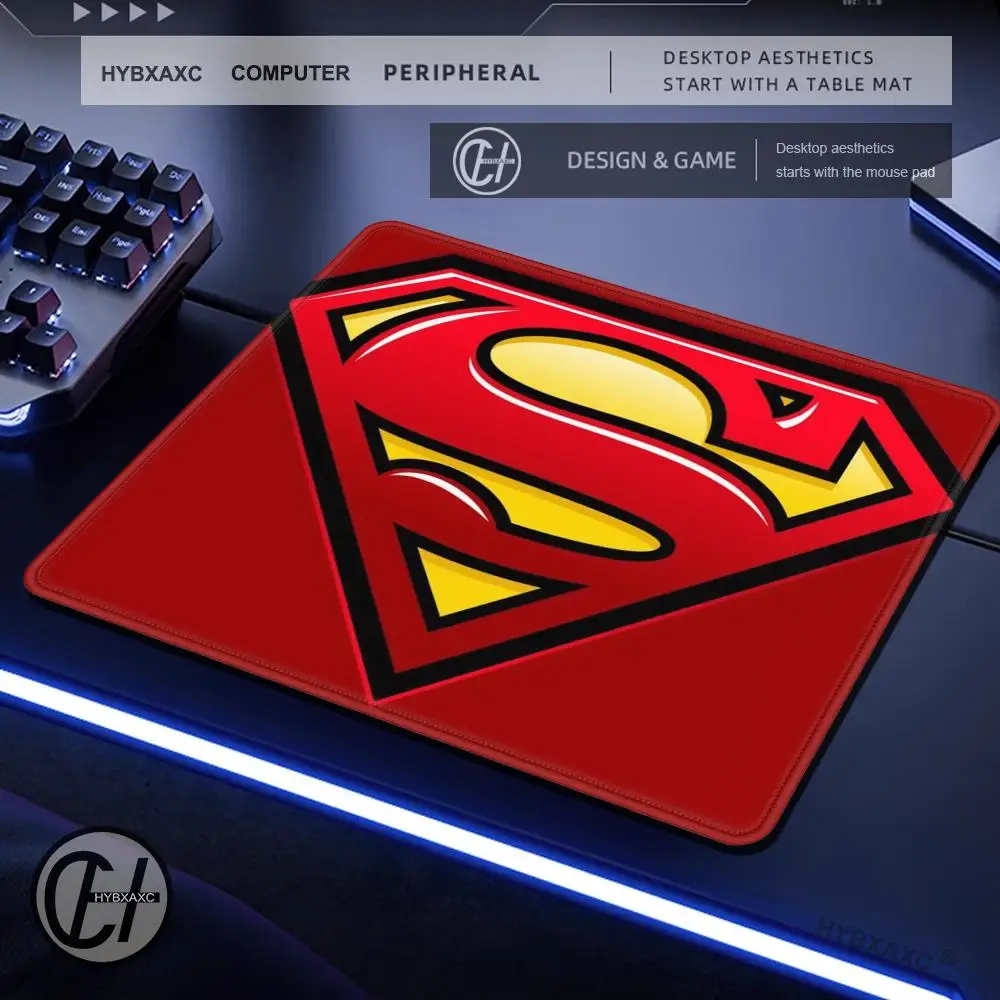 BEAST KINGDOM DC S-Superman Gaming Mouse Pad XS Small Mousepad For PC Gamer Desktop Decoration Office Mouse Mat Deskmat Rug