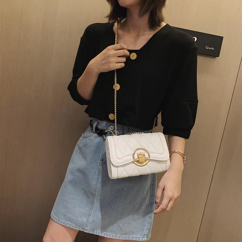 

Adaptable Earth Tone Women Bag Versatile Underarm Shoulder Bag That Effortlessly Complements Any Outfit Color Scheme