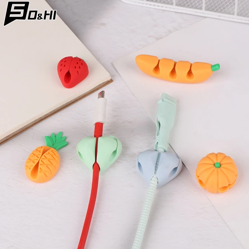 

2/4 шт., милая любовь, ананас, устройство для намотки кабеля, органайзер для кабеля, клейкий держатель шнура, многофункциональные зажимы для управления проводами для стола, стены