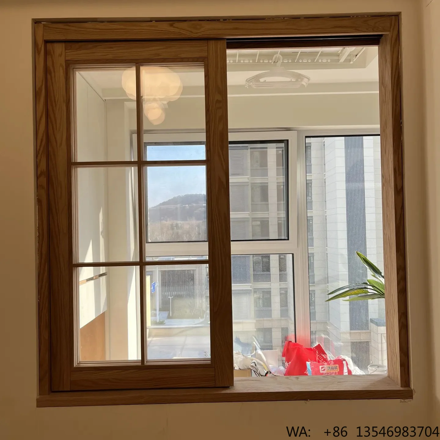 Wooden Window Frames Grille Design Wood Casement Window Folding High Light Transmittance Windproof for Farmhouse Exterior