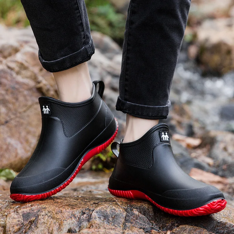 

Men's Rain Boots Waterproof Ankle Boots Non-slip Work Shoes Fishing Shoes Soft Sole Couple Rain Shoes Warm Platform Rubber Boots