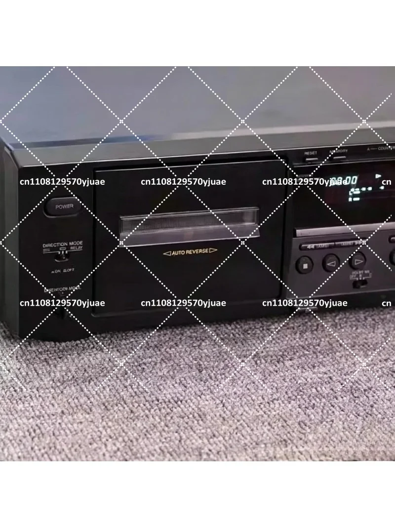 Vintage Double Cassette Recorder Tape Deck Audio Player Sound Recording Equipment