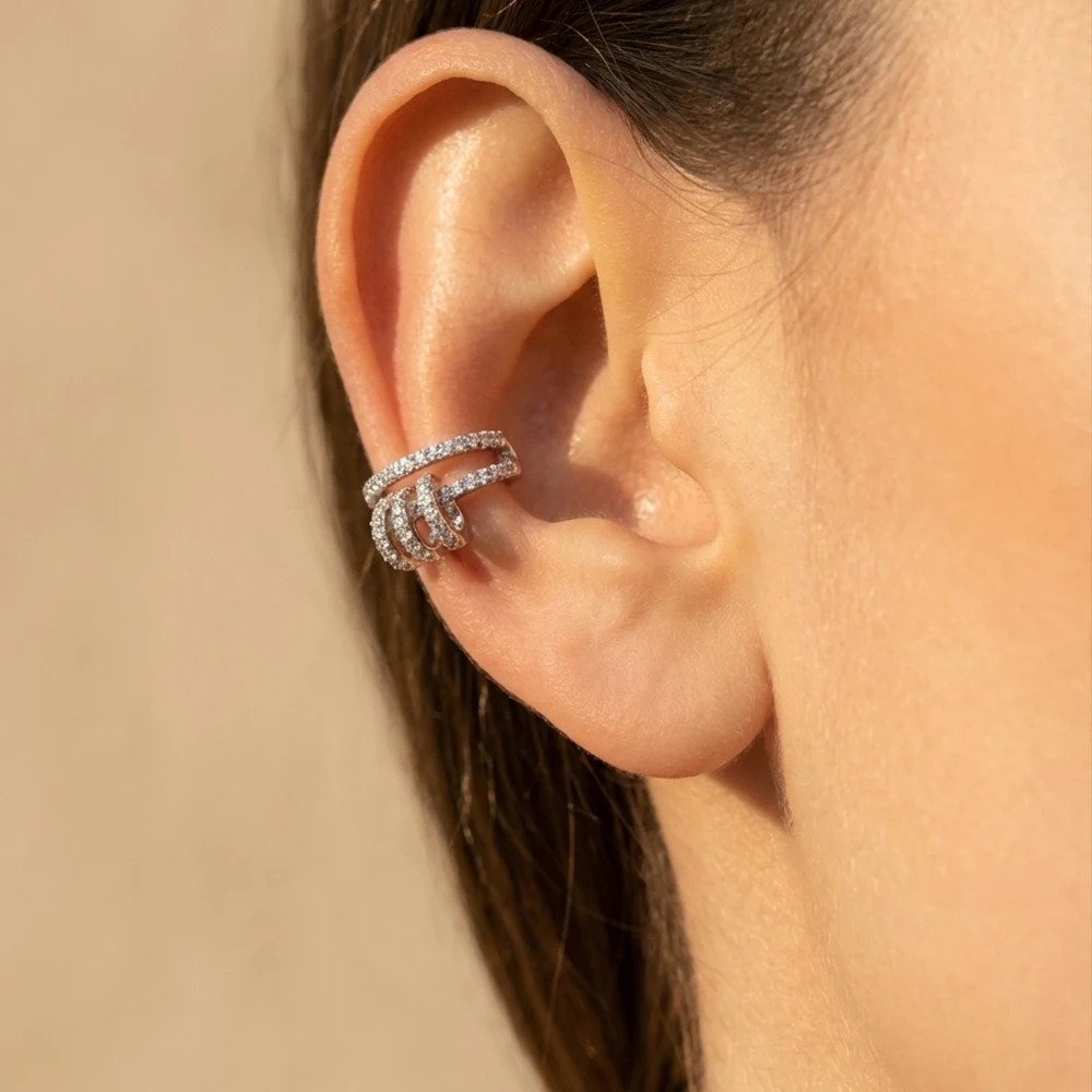 Błyszczące kolczyki na chrząst – Ear Cuff No Piercing recenzja i cena