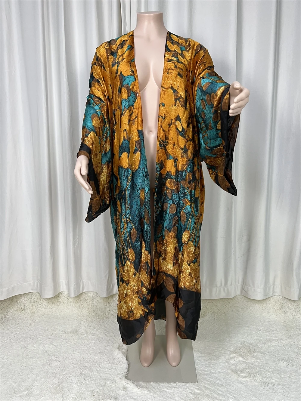 2024Saudi Arabia's Loose Maxi Dress Summer Printed Bohemian Robe Africa Kaftan Swim Suit Batwing Sleeve Women Cardiga Silk Beach