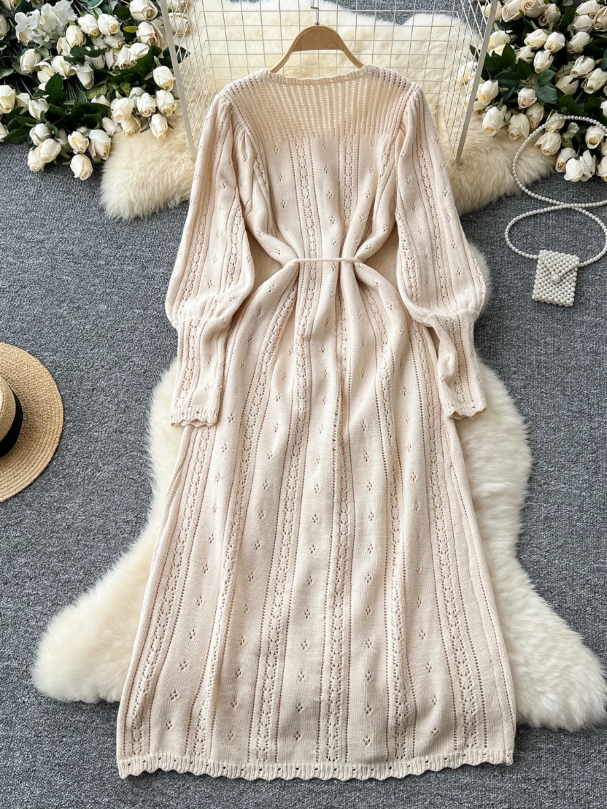 فستان محبوك مجوف حلو للنساء لفصلي الخريف والشتاء بخصر مرتفع وأكمام واسعة مع حزام على الخصر فستان طويل على الطراز الكوري تنورة...