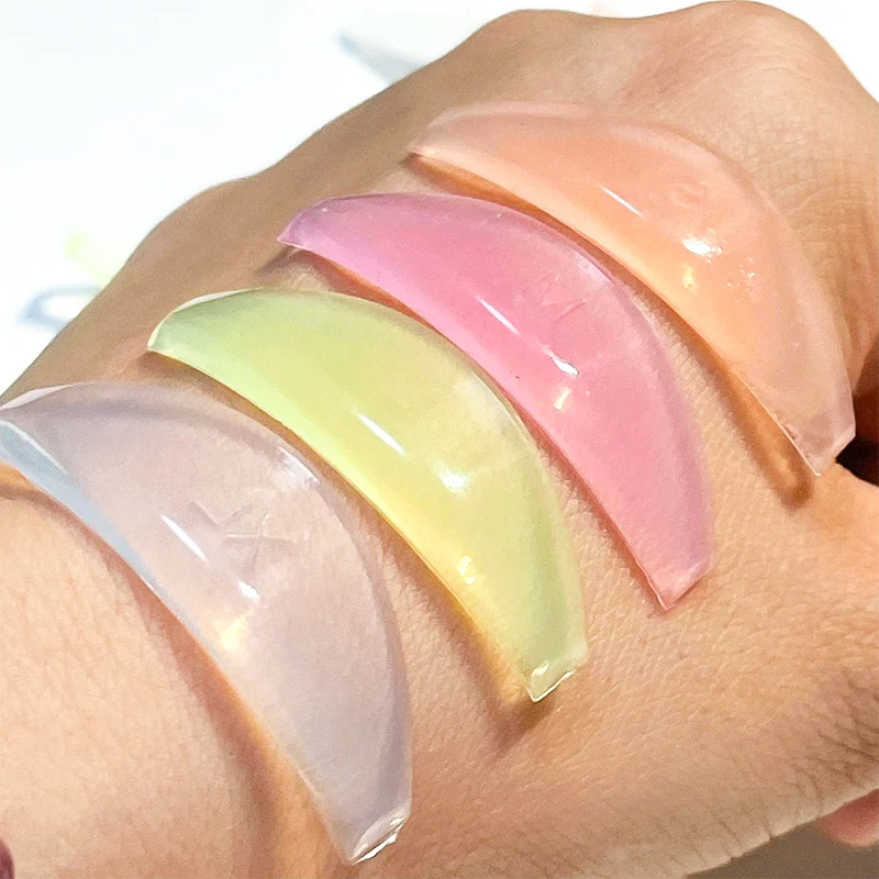 4 Paar Silikon Wimpern Dauerwelle Pad Lifting Wimpern Stangen Schild l verzogene Wimpern Locken wickler Zubehör Applikator Make-up-Werkzeuge
