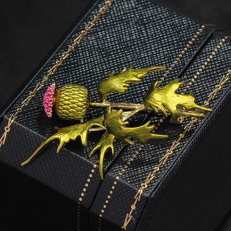 حساسة دبوس بروش حجر الراين الأخضر Primrose بروش للنساء معطف صغير طازج سترة الصدار دعوى دبابيس مجوهرات هدايا #2