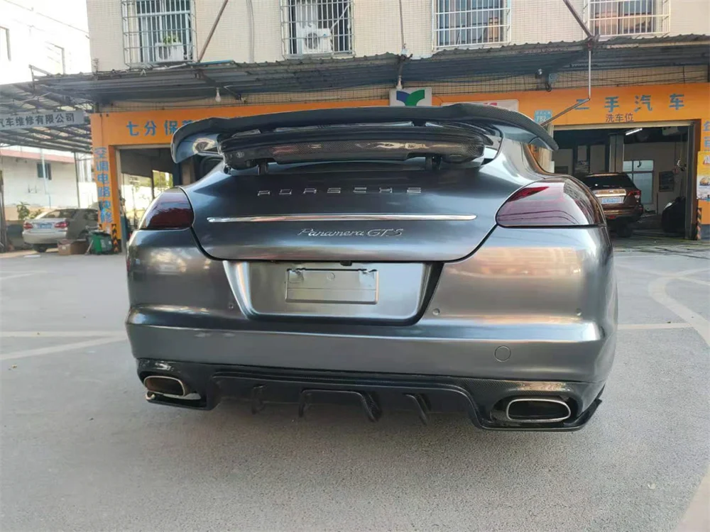 

Используется для 10-13 Porsche Panamera 970. Передняя губа из углеродного волокна, задний диффузор, задний спойлер, боковая юбка, комплект кузова