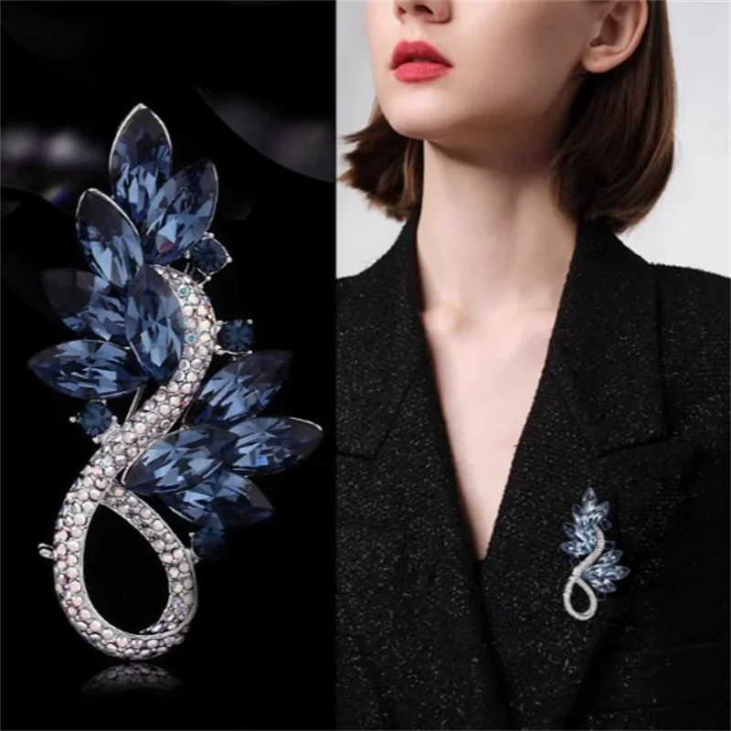 1Pc Exquisite Flower Brooch for Women Men Fashion Flower Plant Brooches Pins Jewelry Trendy Accessories Party Gifts 2025